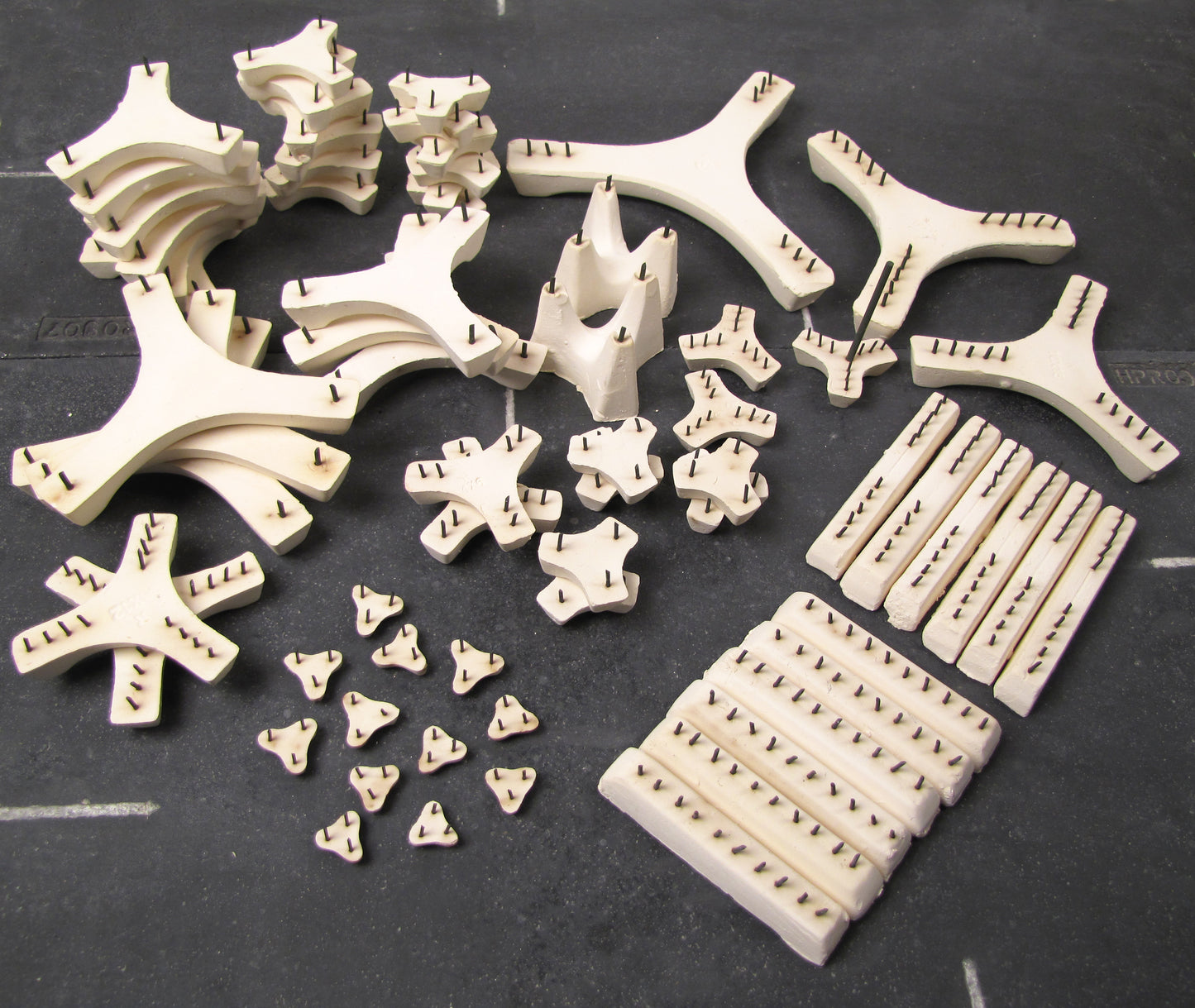 Roselli Stilts Large Stilt Kit, 60 pc image 1