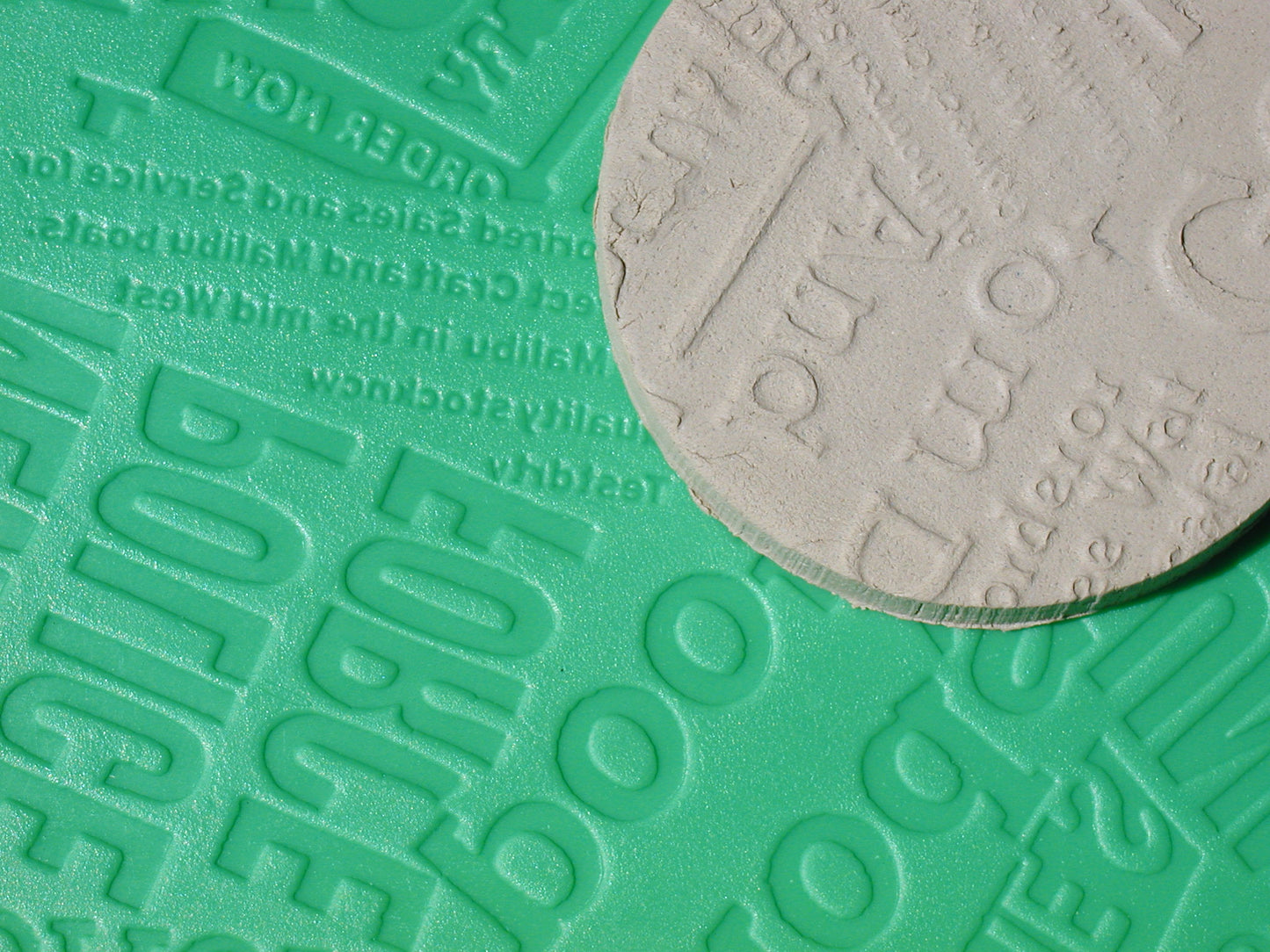 Chinese Clay Art USA Plastic Texture Mats, English Words Patterns image 1