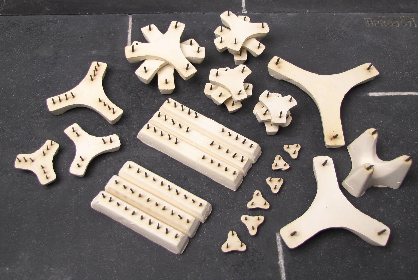 Roselli Small Stilt Kit, 30 pc image 1