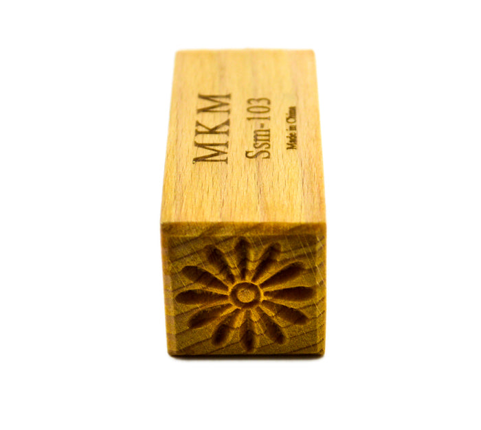 MKM Ssm-103 Medium Square Wood Stamp, Daisy image 2