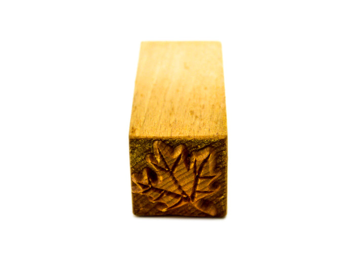 MKM Ssm-106 Medium Square Wood Stamp, Maple Leaf image 3